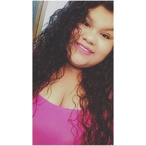 Meet your Posher, Ana